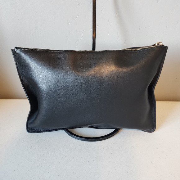 Givenchy Clutch "EUC" - Picture 6 of 16